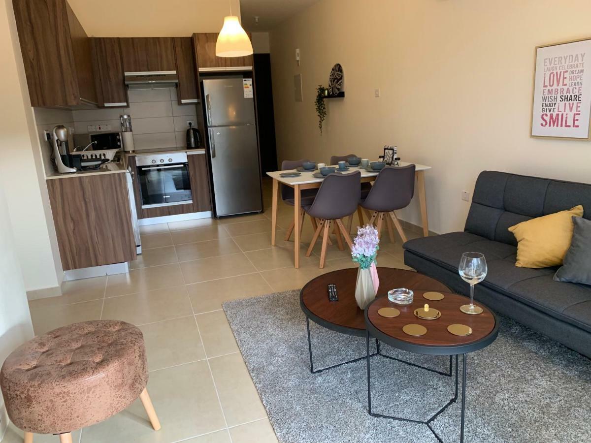 Mythical Sands New Luxury Apartment Paralimni Eksteriør billede